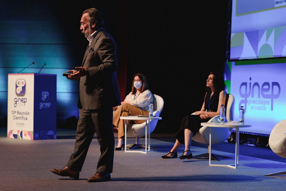 Fotografía congreso reunión científica Ginep Ginecólogos privado en Toledo